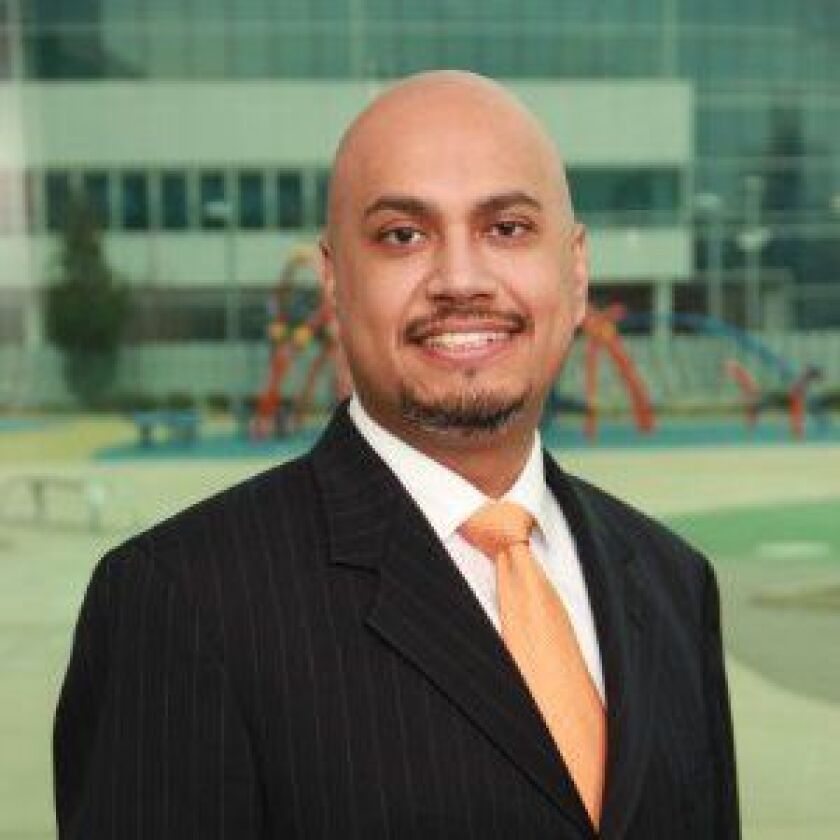 <small><strong> UNO CEO Rick Cerda</strong></small>
