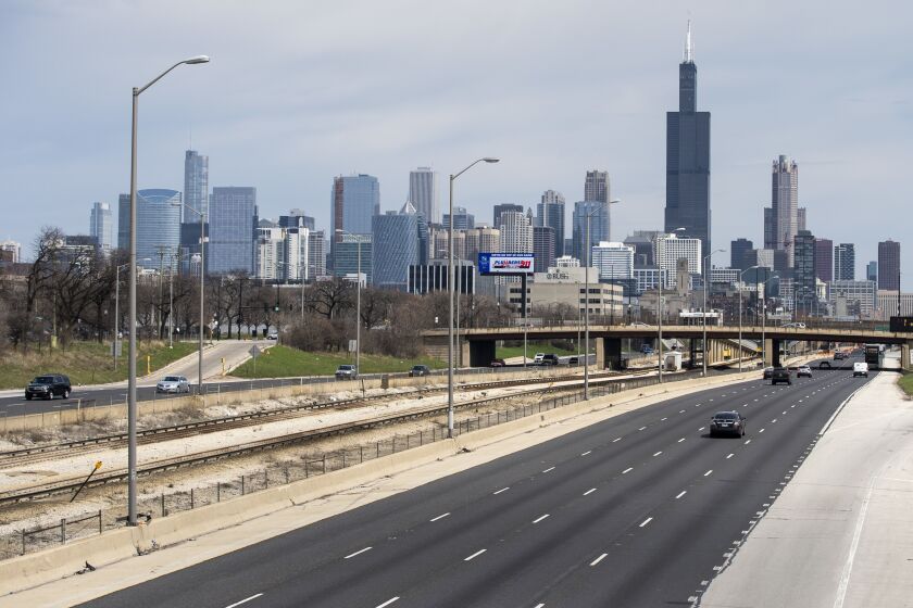 Few cars could be seen traveling inbound on the Eisenhower Expressway shortly before 2 p.m. Monday afternoon.
