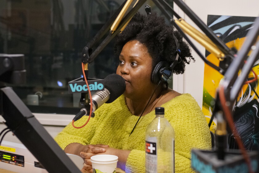 Akeyo Chicago Musician Akenya Transcends On 'Moon in the 4th' - Vocalo Radio ...
