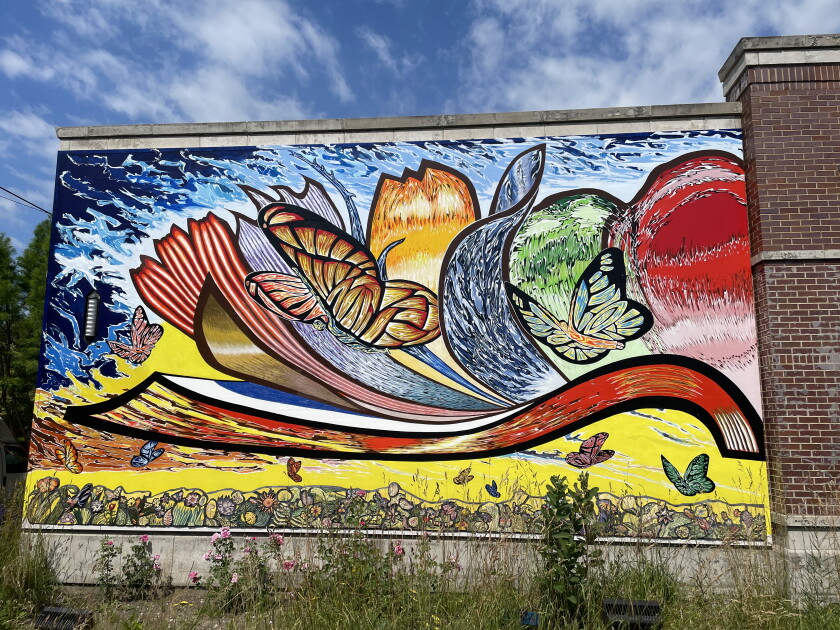 Budlong Library Chicago murals: Budlong Woods Branch library mural symbolizes ...