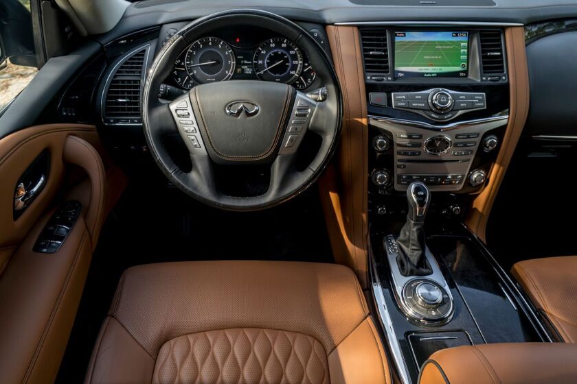 Further advancing INFINITI’s presence in the full-size luxury SUV segment, the 2018 QX80 takes INFINITI’s “Powerful Elegance” design language in a bold new direction, creating a powerful, contemporary and commanding aesthetic.
