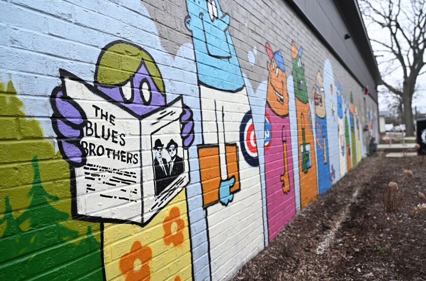 A mural painted by Luis Zimad is on the Highwood Library & Community Center.