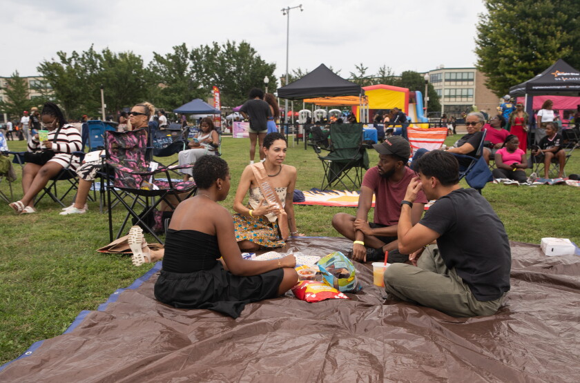 BLACKANDBRONZE_260831-8.jpg