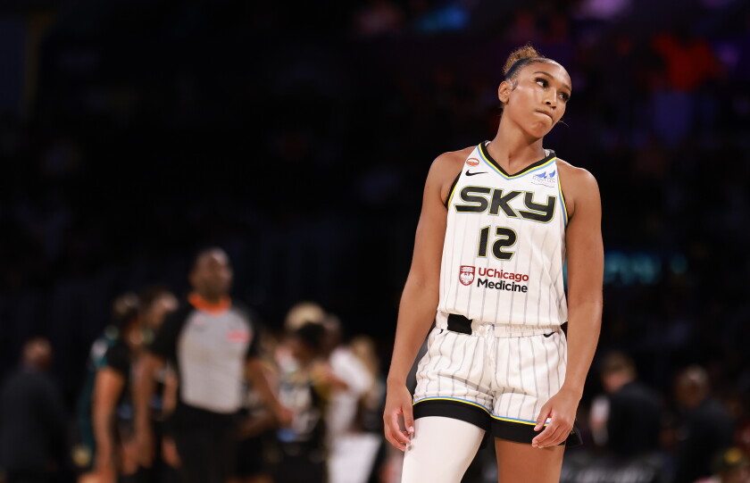 Chicago Sky v Los Angeles Sparks