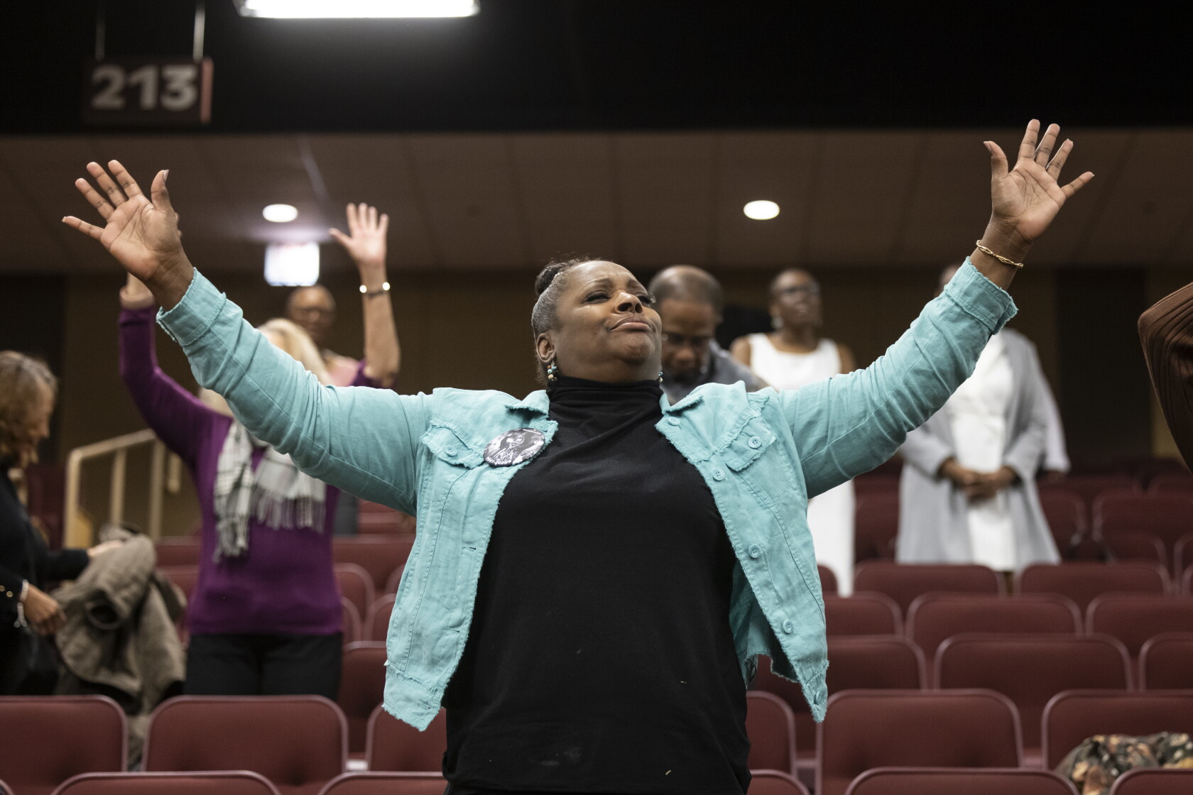 6913 Postcode Chicago comes out in force to honor Rev. Jesse Jackson - Chicago Sun-Times