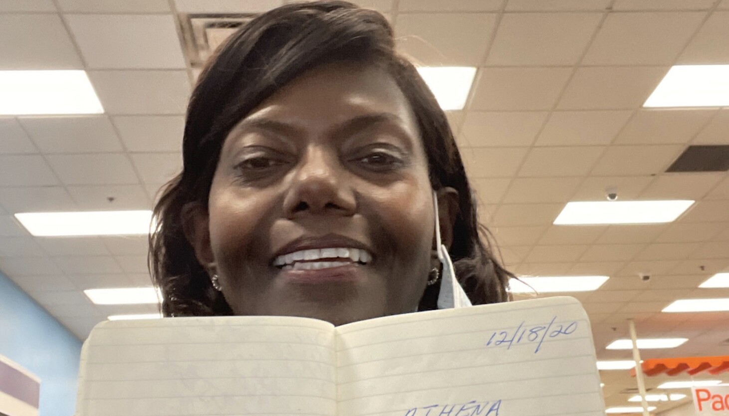 NextImg:Former Cook County judge faces felony charges for allegedly stealing from Tuskegee Airman
