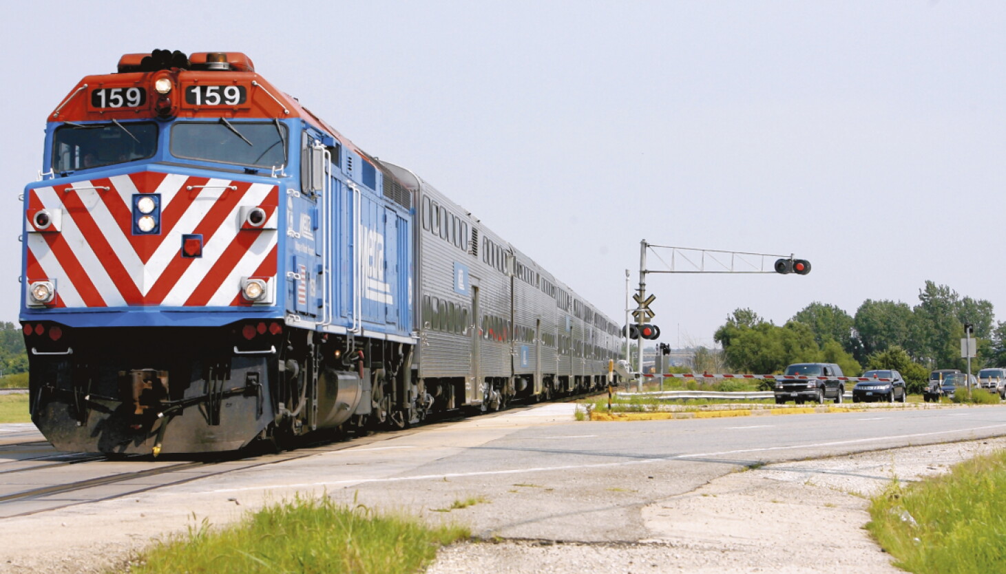Pedestrian struck, killed by Metra train in Glencoe Pedestrian struck, killed by Metra train in Glencoe