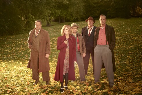 Alison Krauss and Union Station: Jerry Douglas, Alison Krauss, Ron Block, Russell Moore, Barry Bales