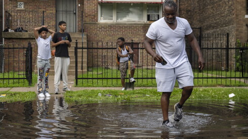 ason Wells and his family try to cope with their flooded street