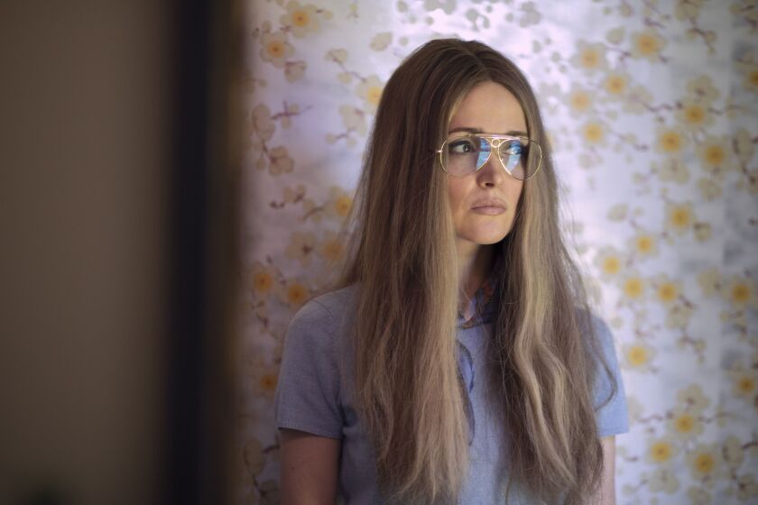 03_Rose_Byrne_as_Gloria_Steinem.jpg