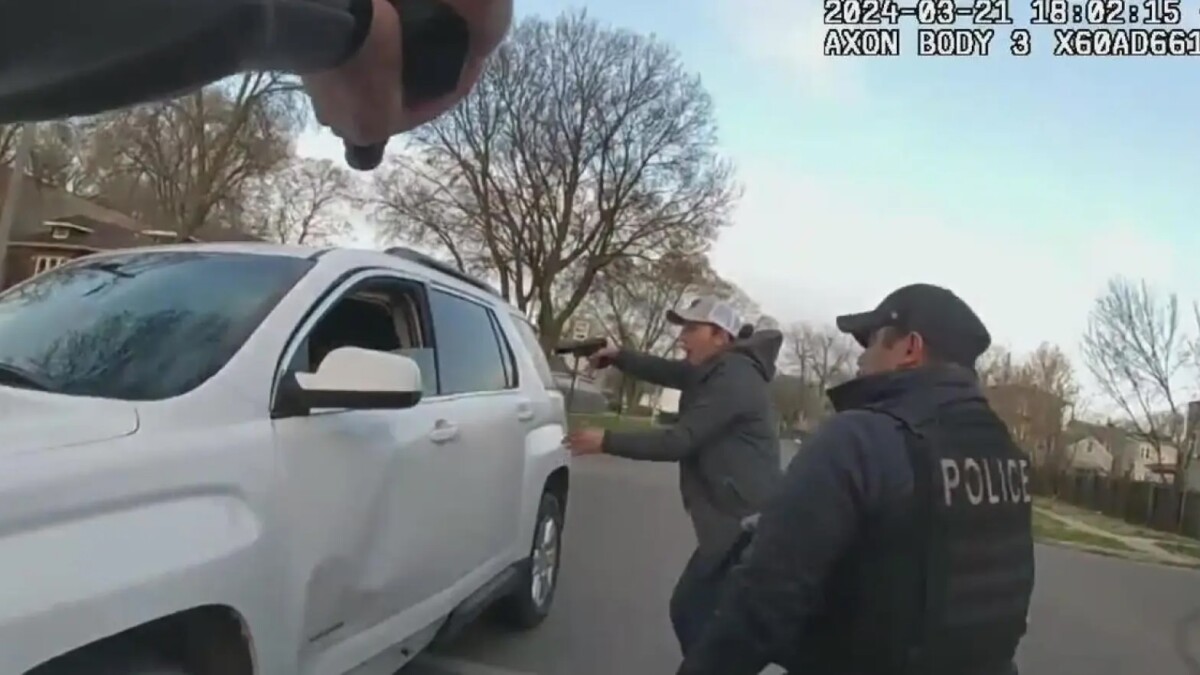 Autopsy Reveals Dexter Reed Shot 13 Times in Fatal Encounter with Chicago Police