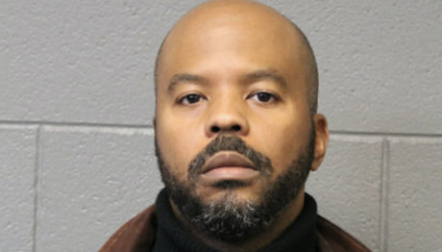 NextImg:Ex-Chicago cop gets probation for sexually abusing man shackled to hospital bed