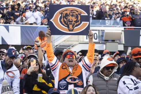 BEARS-112425-58.jpg