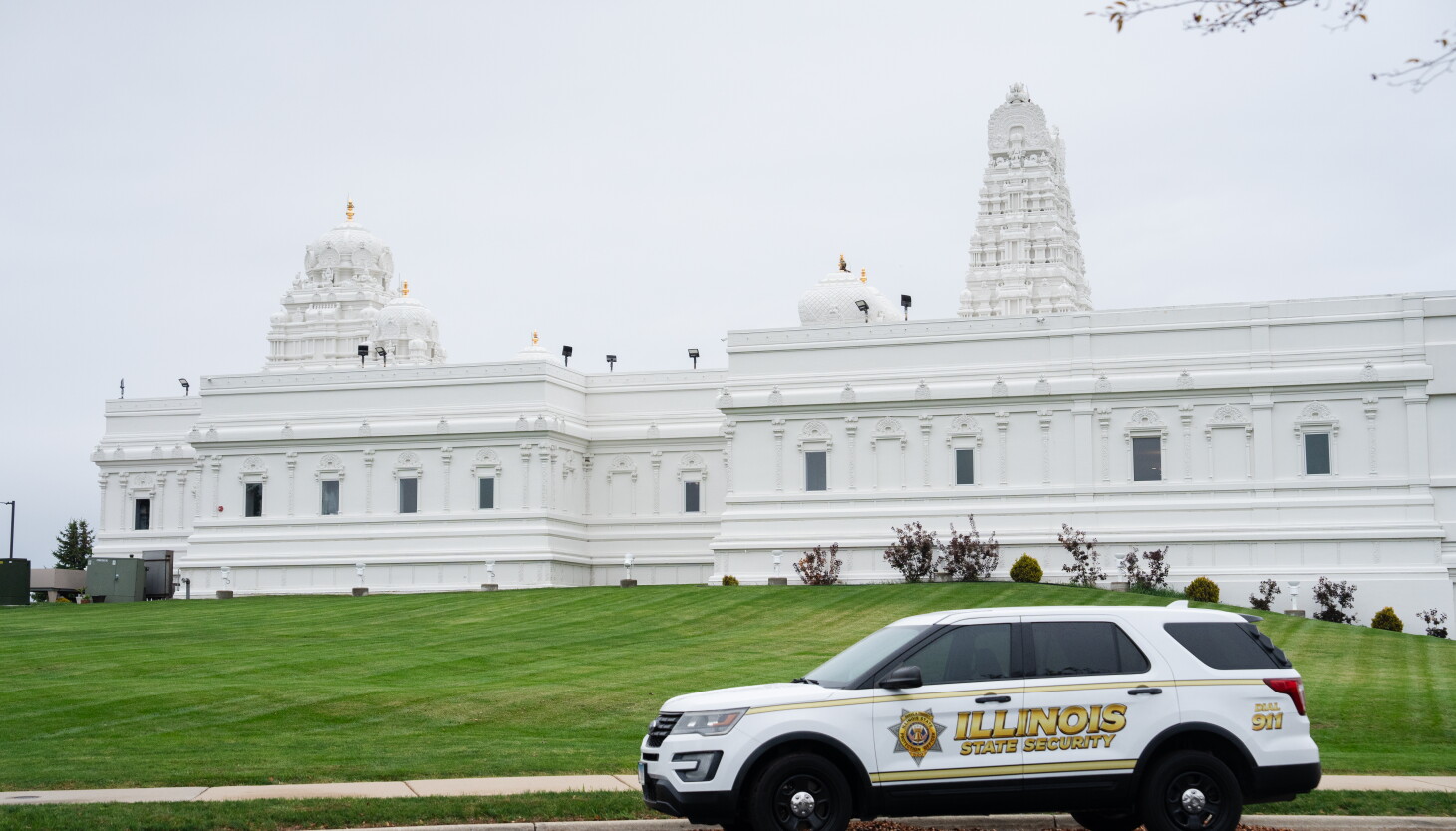 Gun jammed when neo-Nazi attempted mass shooting at Hindu temple in Aurora, prosecutors say