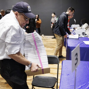 MAYORALFILINGS_261020-03.jpg