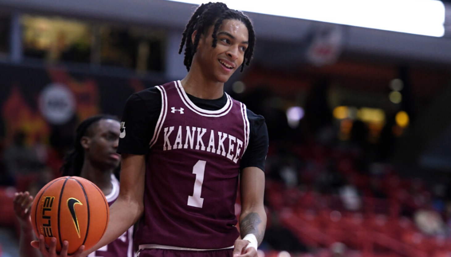 Here are the top 10 seniors from Illinois for the upcoming basketball season Here are the top 10 seniors from Illinois for the upcoming basketball season