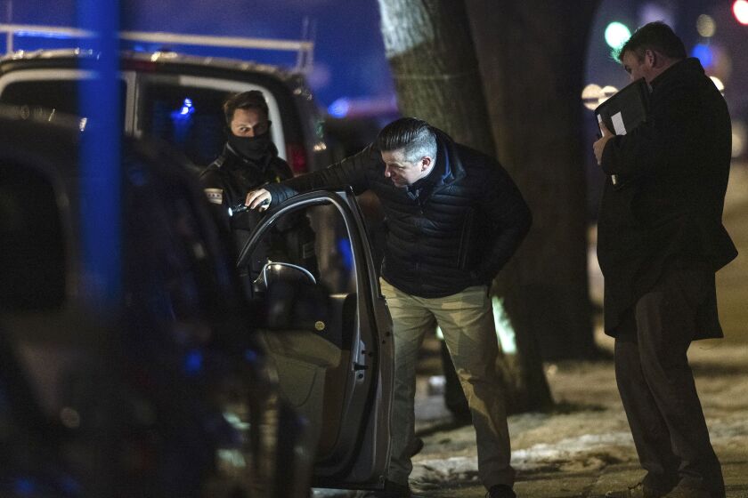 Chicago police investigate the scene where a 34-year-old woman was shot and killed in the 3600 block of West Polk in the Lawndale neighborhood, Jan. 4, 2020.