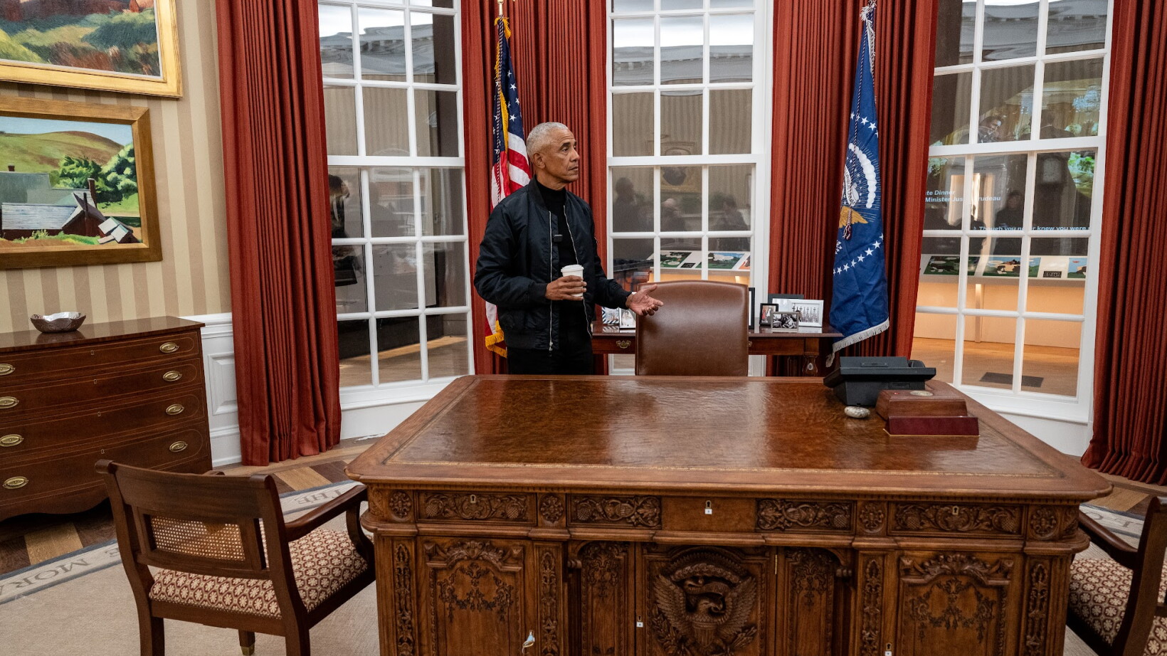 Obama Presidential Center's replica Oval Office in Chicago is nearly ...