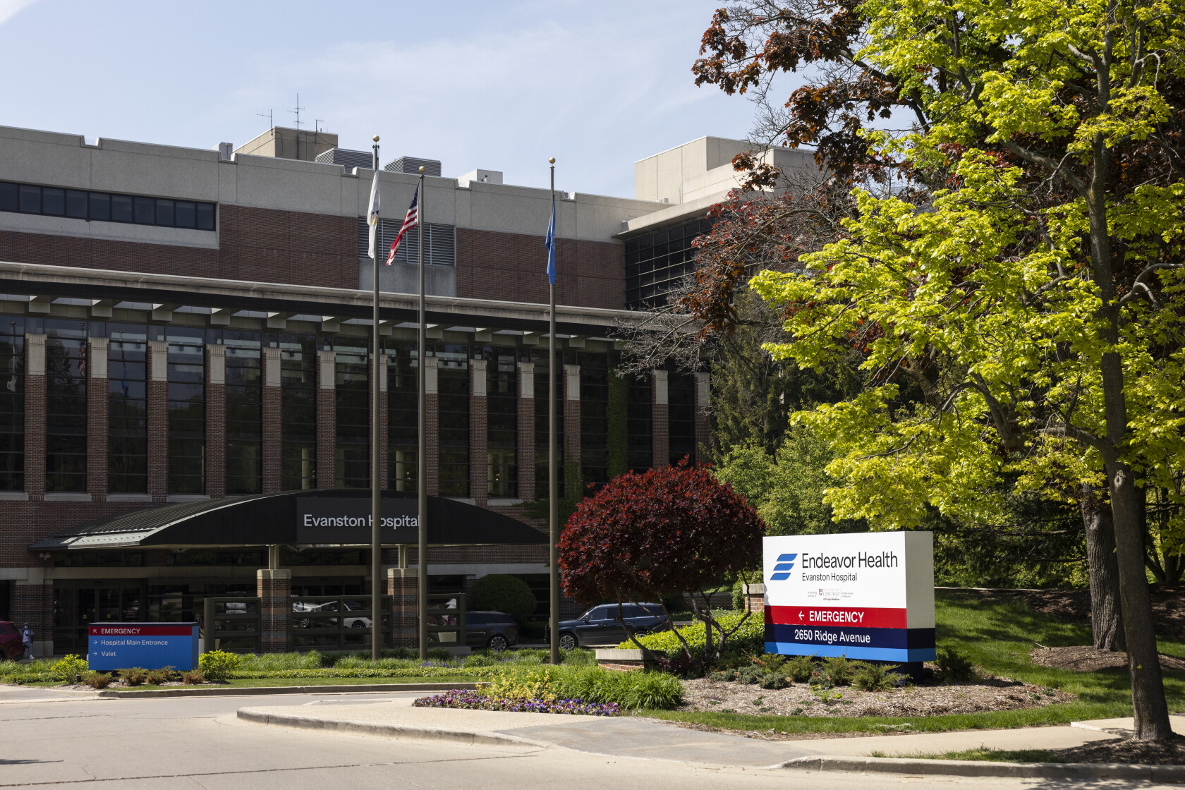 Congressman tells Endeavor Health stop acting against unionizing nurses ...