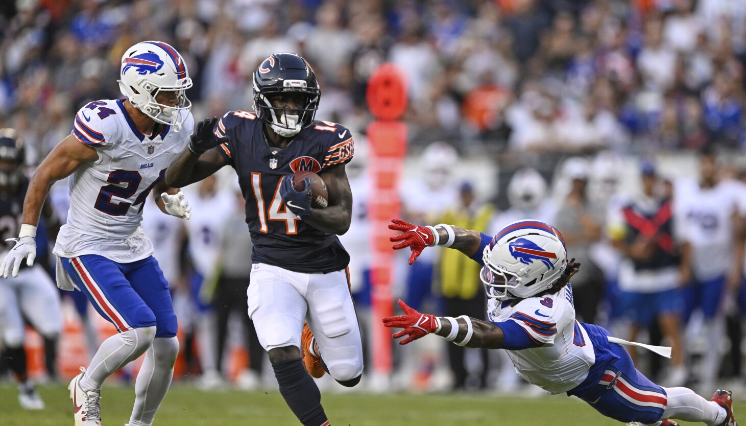 Caleb Williams marches Bears to 92-yard scoring drive on first possession - Chicago Sun-Times