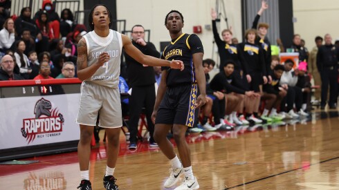 Warren's Jackson Davis (1) hits a long three in the first half of the Big Dipper title game.