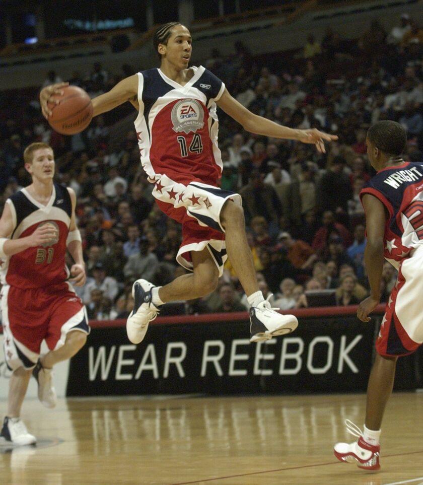 Shaun Livingston playing at the Roundball Classic. Sun-Times file photo.