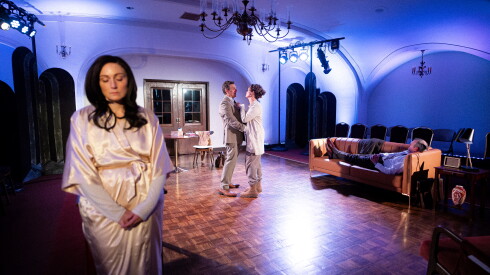 Brittany Burch, Paul D'addario, Cyd Blakewell in "Marble"