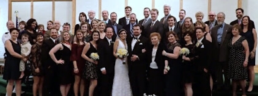Annamae Fitzpatrick (the red-haired woman in the front next to the groom) and her extended family. | Facebook photo