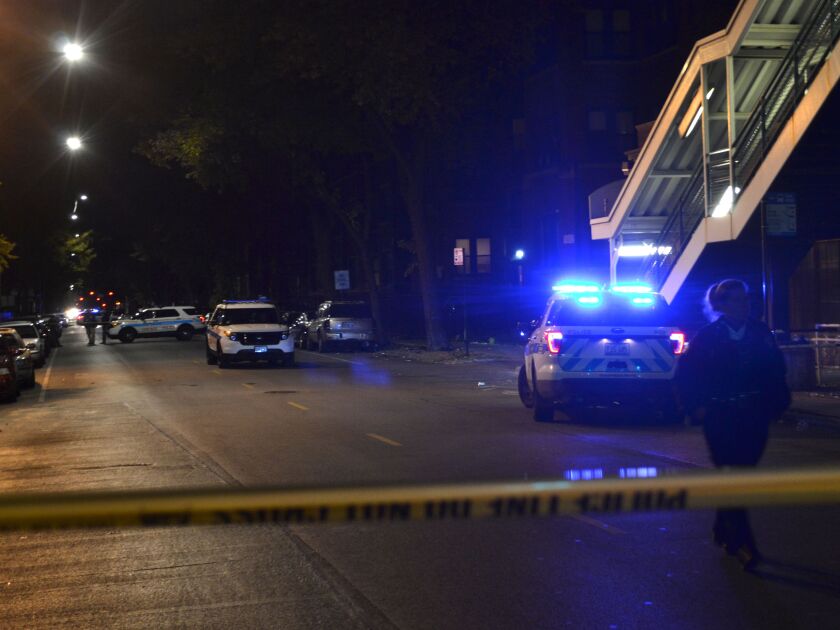 Police investigate a shooting about 11:30 p.m. Thursday, October 24, 2018 in the 6200 block of South King Drive in Chicago. | Justin Jackson/ Sun-Times