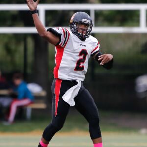 Phoenix’s Jamon Gooden (2) passes the ball against Marine.