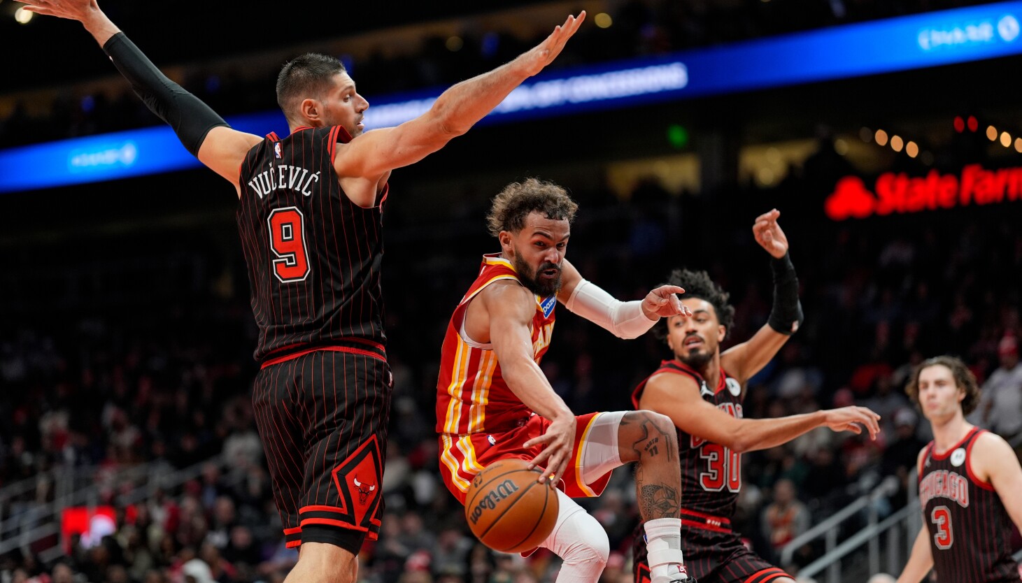 Bulls seeing success with double-big lineups