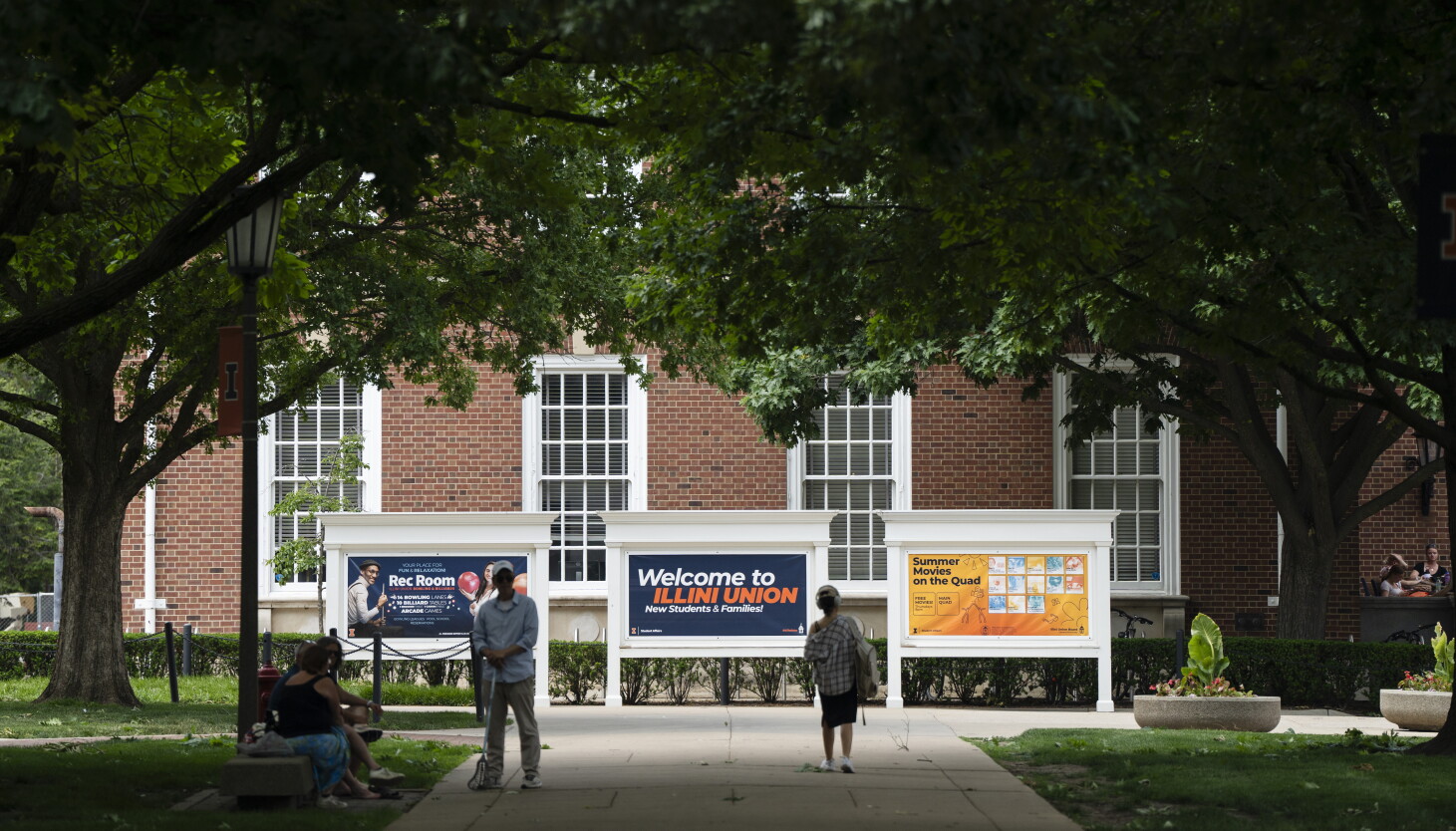 Should I take out loans to go to the best college or go to a cheaper school with no loans? Should I take out loans to go to the best college or go to a cheaper school with no loans?