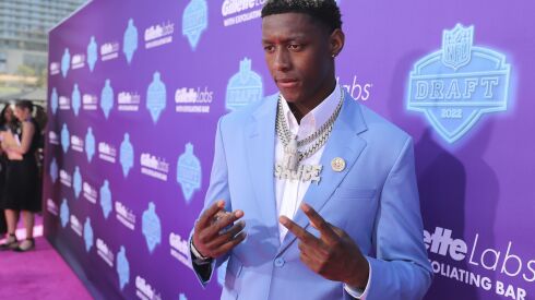 Ahmad “Sauce” Gardner arrives on the red carpet before the 2022 NFL Draft.