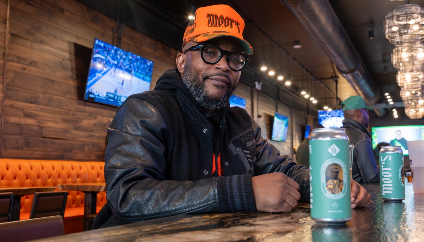 As Chicago’s craft beer industry stalls, Black-owned breweries get creative As Chicago’s craft beer industry stalls, Black-owned breweries get creative