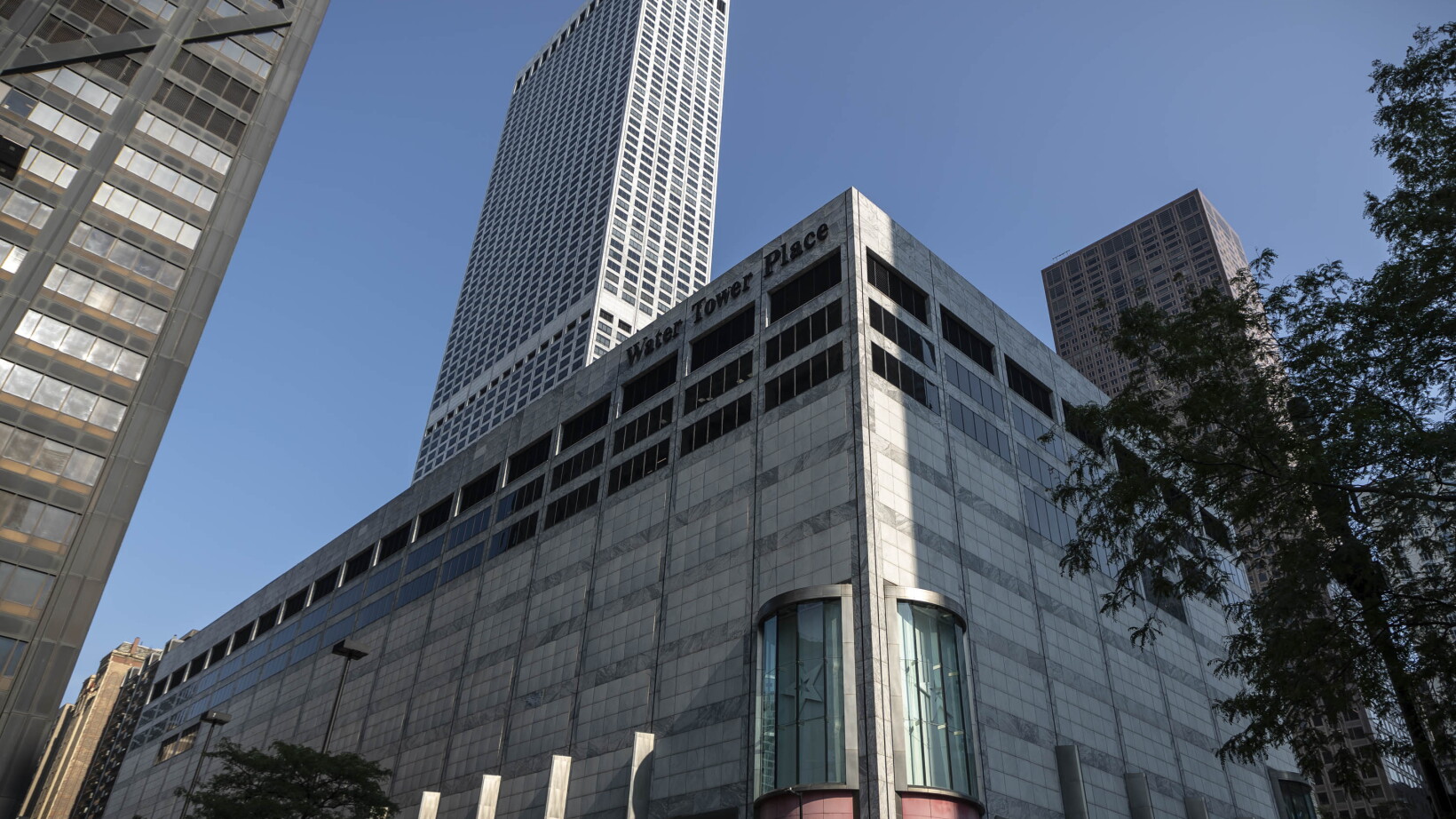 Windowless Building Chicago Water Tower Place: What's That Building? - WBEZ Chicago