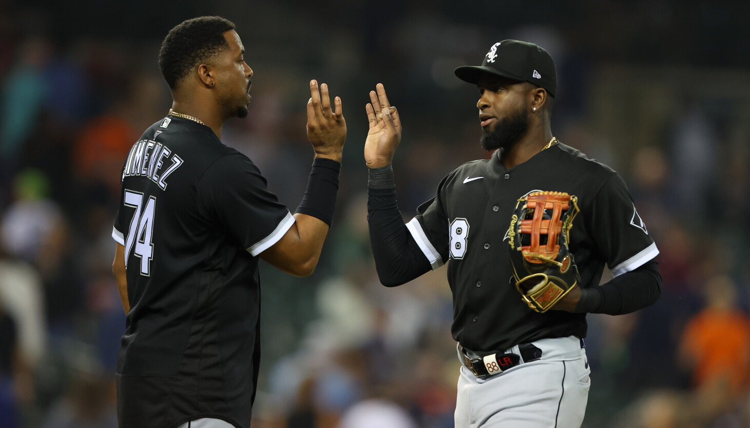 Goal for White Sox' Robert Jr., Moncada, Jimenez: 150 games each - Vimarsana News
