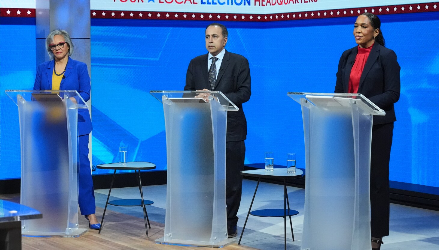 डेमोक्रेटिक सीनेट के अग्रणी नेता बातचीत के मुद्दे पर अड़े हुए हैं, इजरायल-फिलिस्तीनी संघर्ष पर बंटे हुए हैं