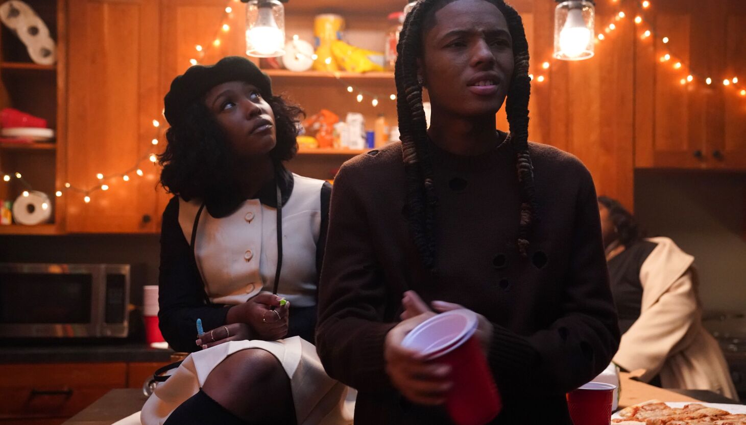 NextImg:Season 6 of ‘The Chi’ brings new drama, and a chance to catch up on TV’s most Chicago show