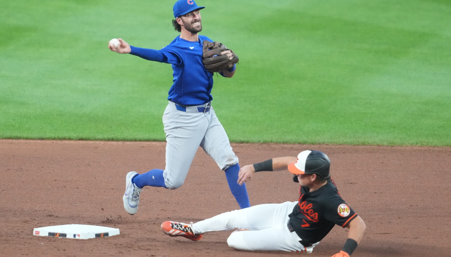 Πώς η εκθαμβωτική άμυνα βοήθησε τους Cubs να επιβιώσουν από το μπαράζ τραυματισμών: «Η καλύτερη αμυντική ομάδα στην οποία ήμουν ποτέ μέρος»