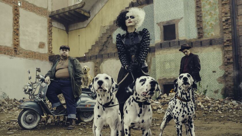 CRUELLA_HR_FIRST_LOOK_MPC_v001.jpg