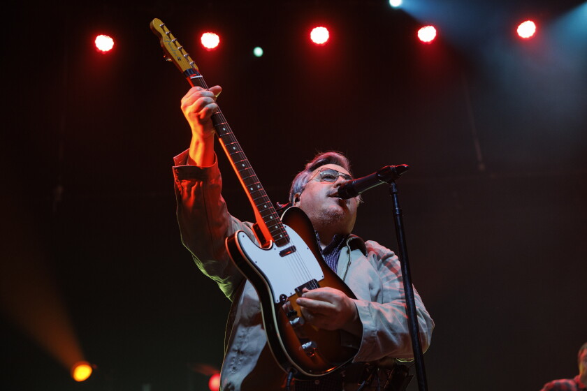 John Innell Review: Nerd rock champions They Might Be Giants offer respite from ...