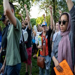 A crowd gathers in Harrison Park, Pilsen on June 29, 2018 to march for the abolishment of ICE. I Maria de la Guardia/Sun-Times