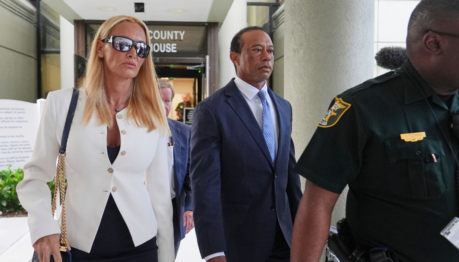 Tiger Woods pleads no contest to reckless driving charge