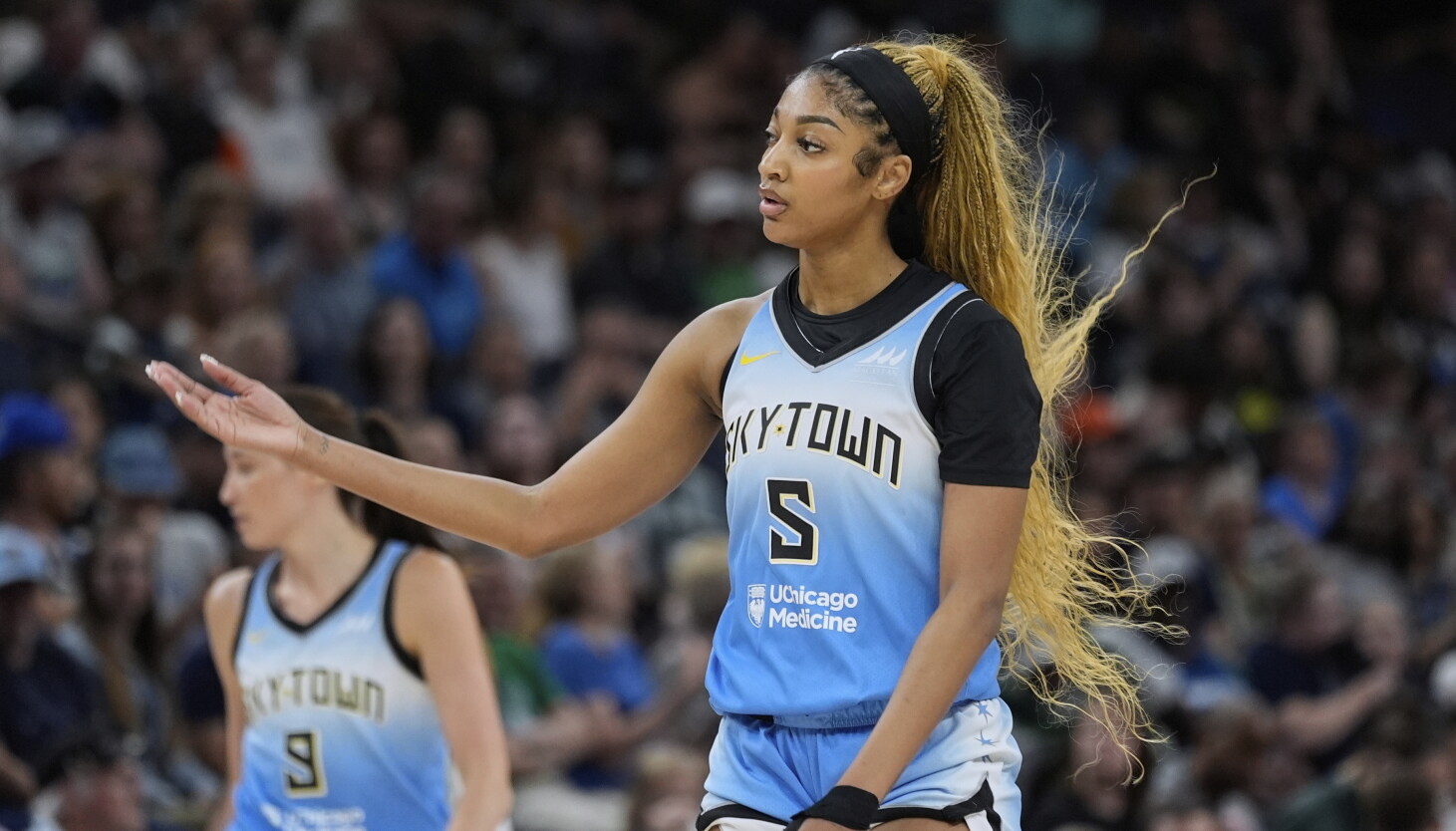 Sky show fight, but defense caves in loss to Mystics Sky show fight, but defense caves in loss to Mystics