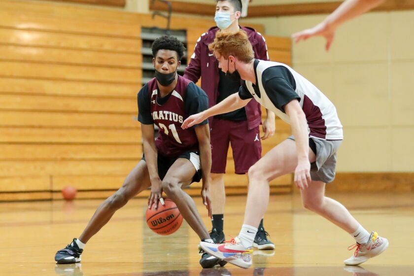 St. Ignatius’ AJ Redd (21) practices with his team on November 8, 2021.