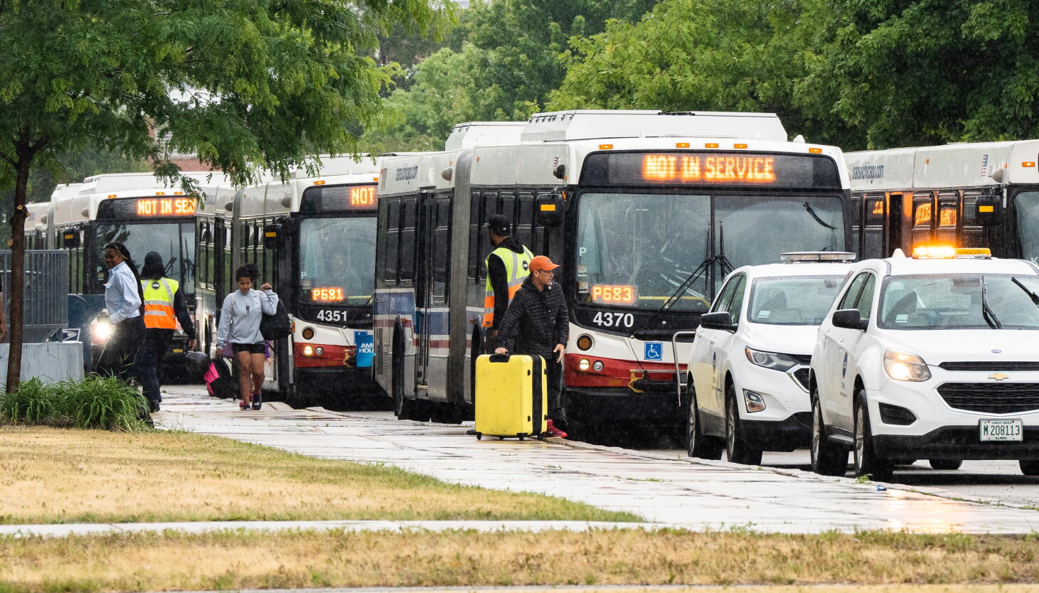 Dnc Bus Buses of migrants expected during DNC - Chicago Sun-Times