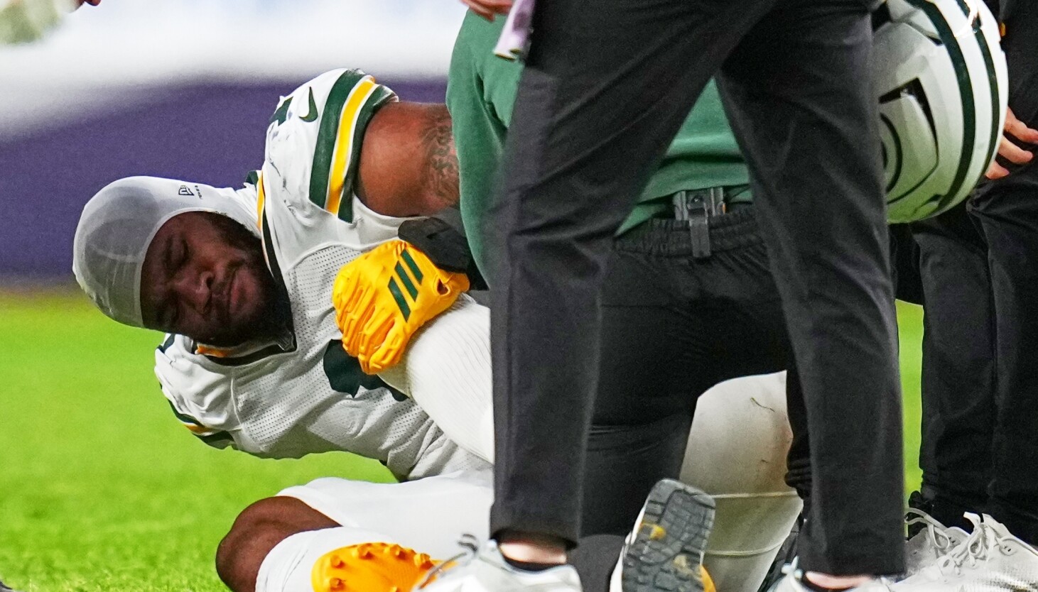 Packers star Micah Parsons: 'I will rise again' after season-ending injury