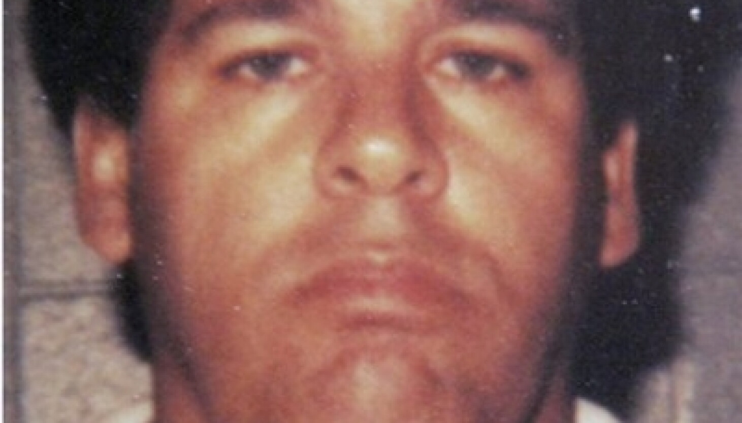 Steven Calabrese Feds: Priest helped jailed mobster locate hidden antique violin - WBEZ ...