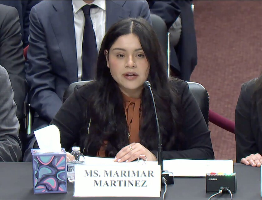 Marimar Martínez, la mujer de Chicago que recibió cinco disparos de agentes federales de inmigración en octubre, testifica en Washington, D.C. en febrero.
