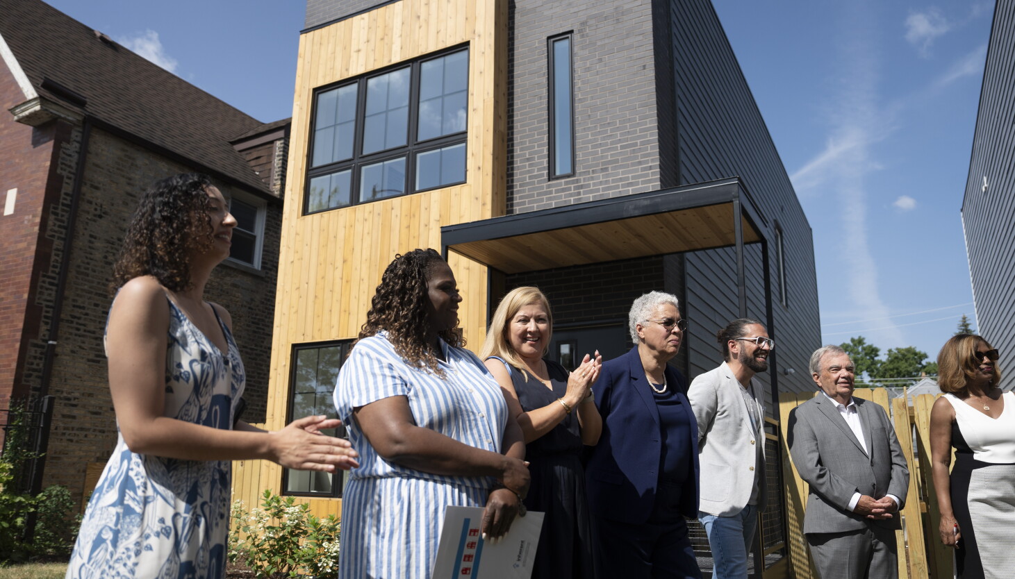 Chicago could become a green housing powerhouse, Chicago's Next Voices columnist writes
